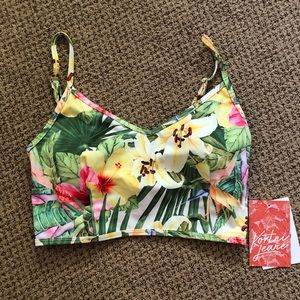 Nwt Kortni Jeane swim top size medium